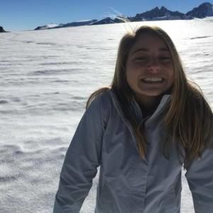 Meet your Posher, Bethany